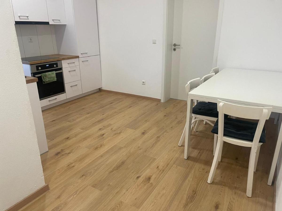 Timeless: 4 Zimmer Apartment لودفيغسبرغ المظهر الخارجي الصورة